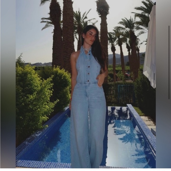 NWT ZARA BLOGGER FAV JUMPSUIT SIZE XS
🚨 FINAL PRICE NO OFFER ACCEPT - Picture 7 of 16